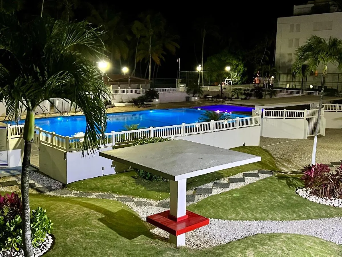 Hobie Oceanfront Apartment At Isla Verde San Juan 0*,